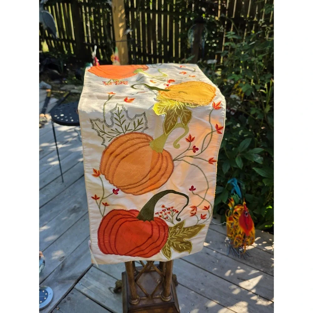 Embroidered Pumpkin Table Runner Fall Harvest Thanksgiving Decor 42.5x13 Cream